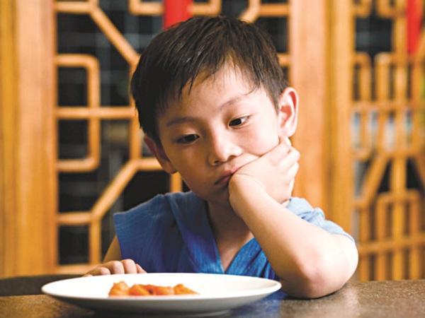 Món ăn thiếu chất là nguyên nhân khiến trẻ bị suy dinh dưỡng