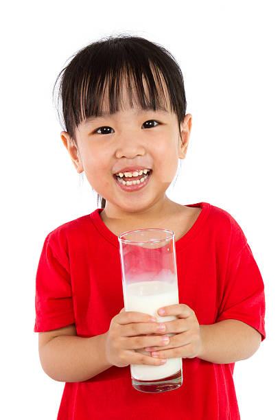 sữa cho trẻ tăng cân khỏe mạnh